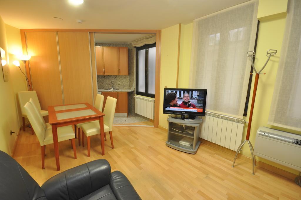 Apartamentos Toro 33 Salamanca Kamer foto